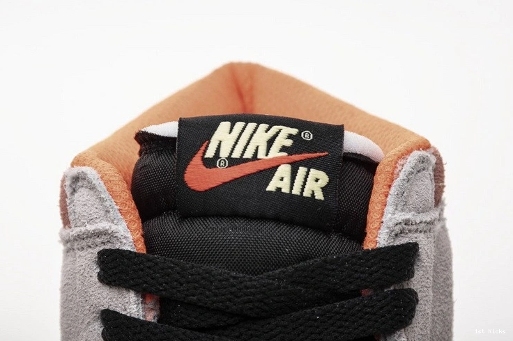 Grey Crimson 1 Black 555088-018 Air Jordan 1102